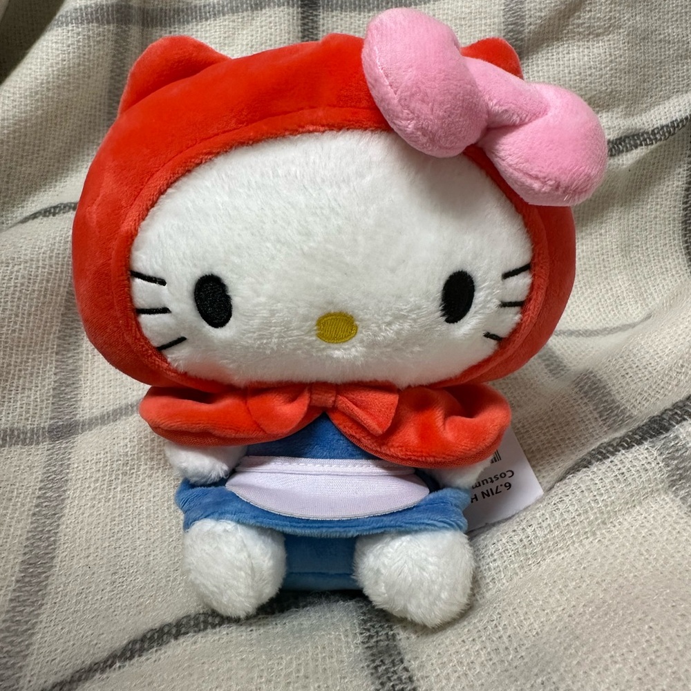 NWT Sanrio Hello Kitty